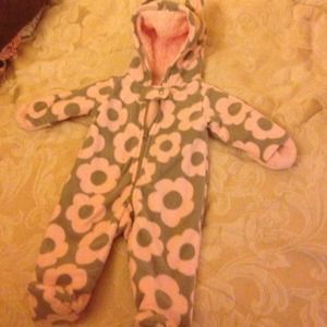 Pink/gray flowers sleep wear