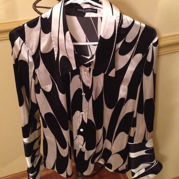 Dolce and Gabbana gorgeous silk blouse!