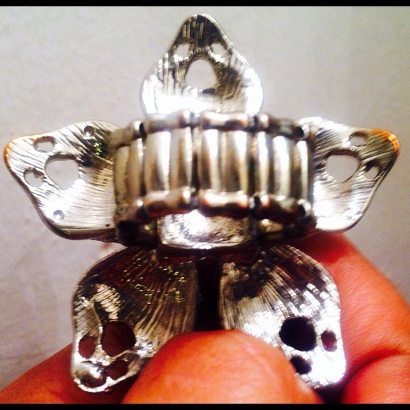 Expandable Flower Ring - Picture 3 of 3