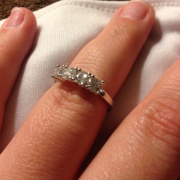 Jewelry - Bundle 2 Rings Pictured NEW