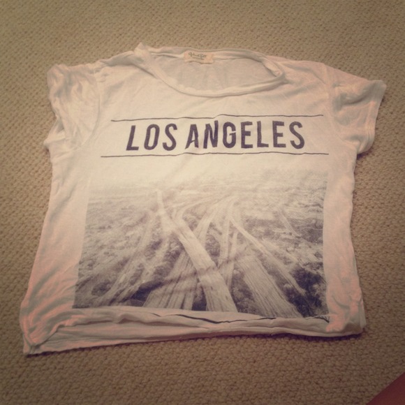 Brandy Melville tshirt