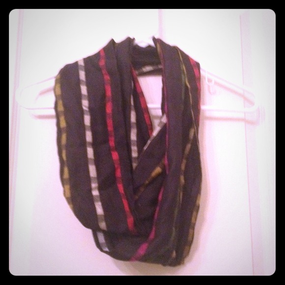 BCBG infinity scarf