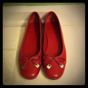 Red Bow Flats