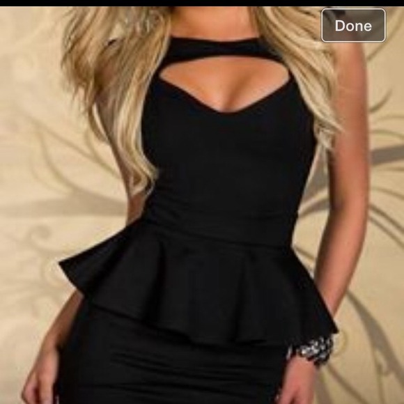 Beautiful Black Pencil Cut Peplum mini Dress - Picture 3 of 3