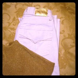 🔴 ON SALE NOW was $10 Guess white denim capris