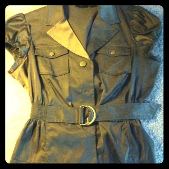 Bronze belted short sleeved jacket