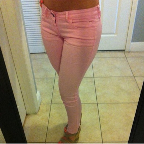 SOLD! Sneak Peek Pink Jeans 🔶REDUCED🔶