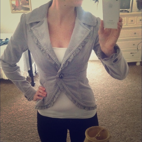 White House Black Market light gray velvet blazer