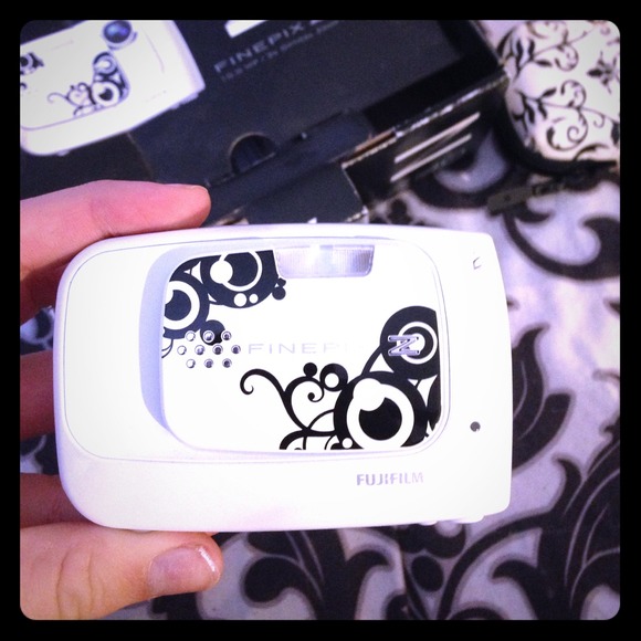 Finepix z30 digital camera