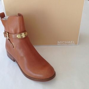 HP & PM editor pick -MY FRIEND BOUGHT THEM:) MK.