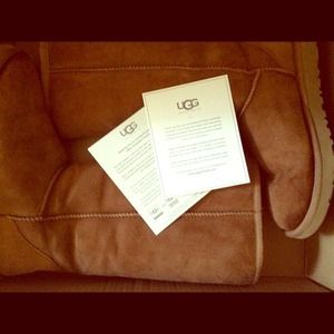 UGGly bundle!! ❤️👢👖