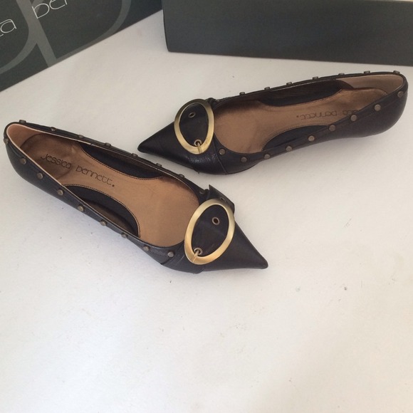 Jessica Bennett flats - Picture 2 of 4