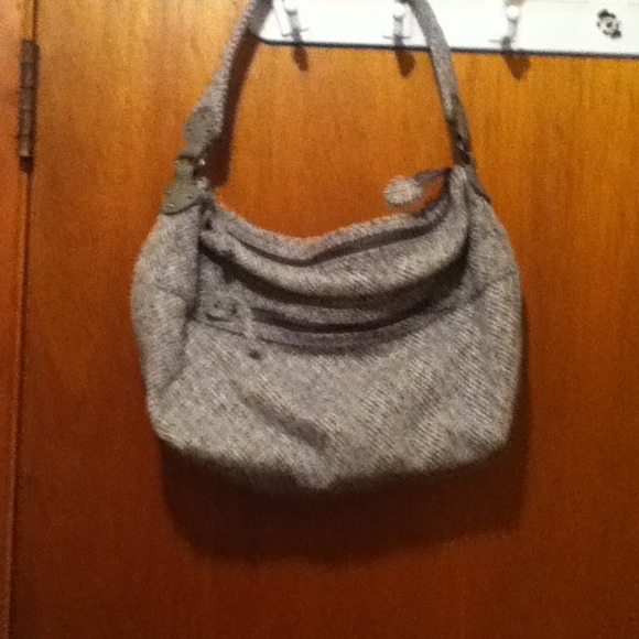 Medium purse