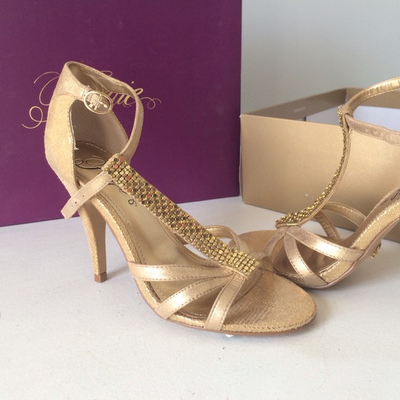 fergie Shoes - Fergie gold heels