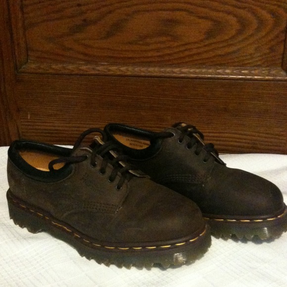 RESERVED FOR YOSHII782 Dr Marten women's US 8 shoe