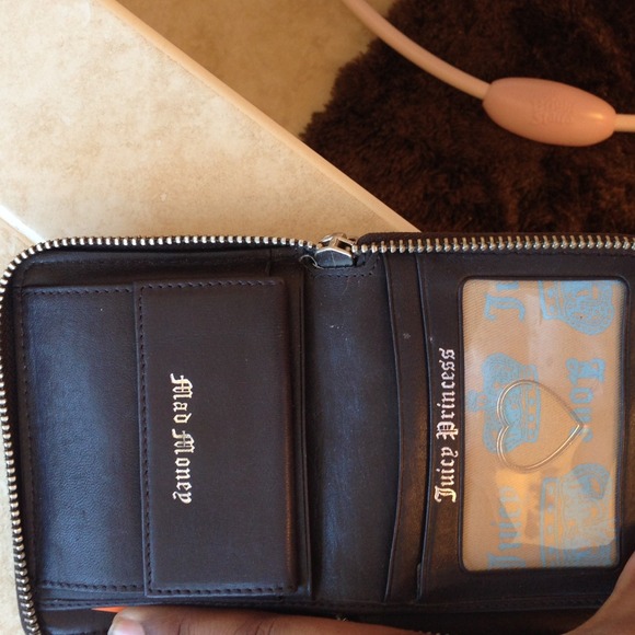 Authentic Juicy Couture Wallet - Picture 2 of 2