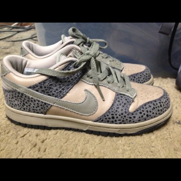 Nike Dunk Safari sz 6.5 wmns (5y)