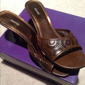 🚫SOLD🚫Ladies sz 8 heels