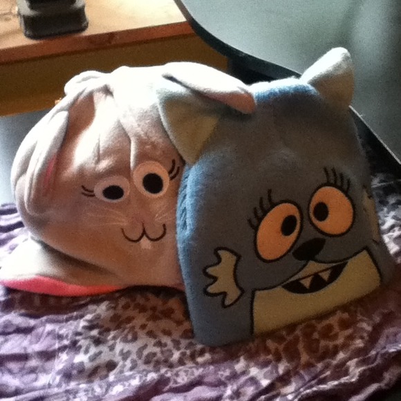 2 cute hats