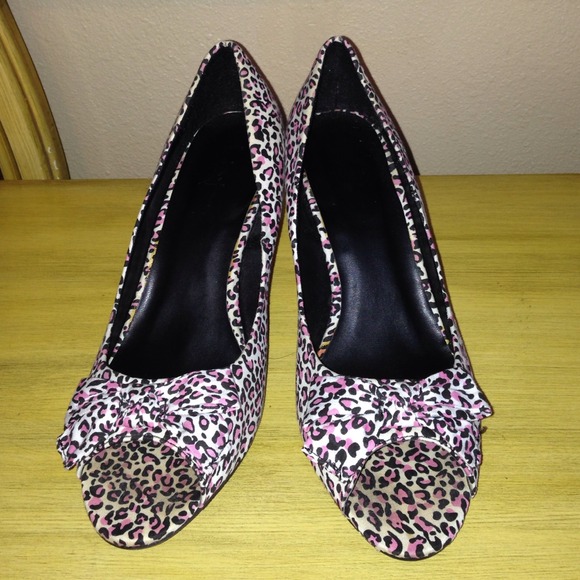 Shoes dress up