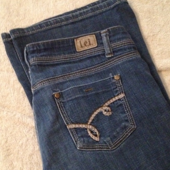 Lei Sophia hiphugger flare jeans