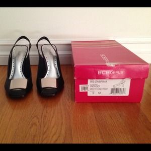 FINAL REDUCTION BCBGirls SLINGBACK PEEPTOE PUMP