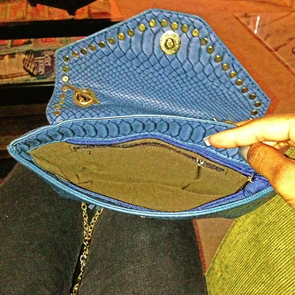 Handbag - Picture 3 of 3