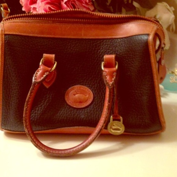 On hold !!!Vintage dooney and bourke bag Authentic