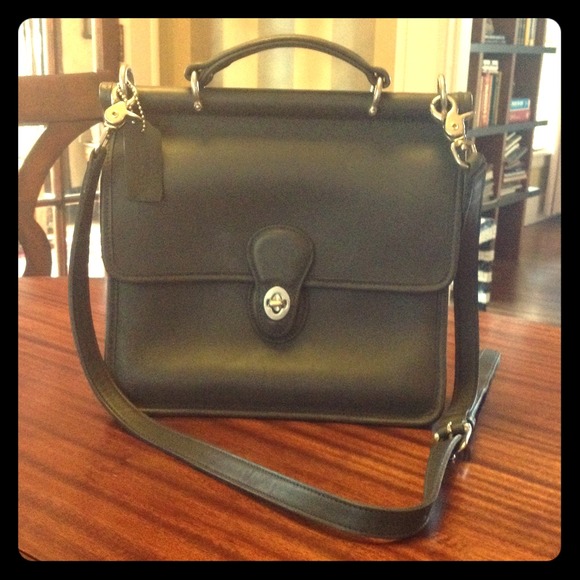 Reduced👏👏Vintage Coach Willis bag.💼