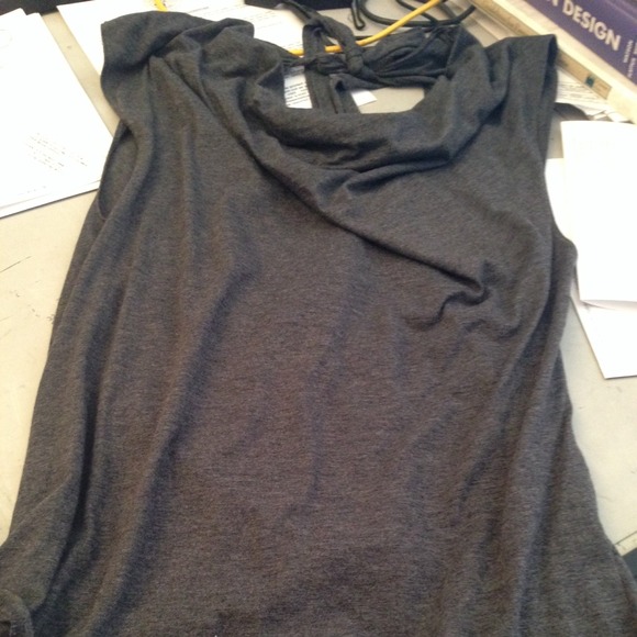 HP🎉 Geren Ford♠️sexy tie open back tunic top M L - Picture 2 of 4