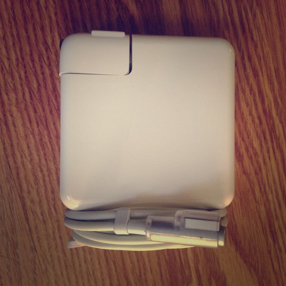 *trade bundle**** MacBook Laptop Charger