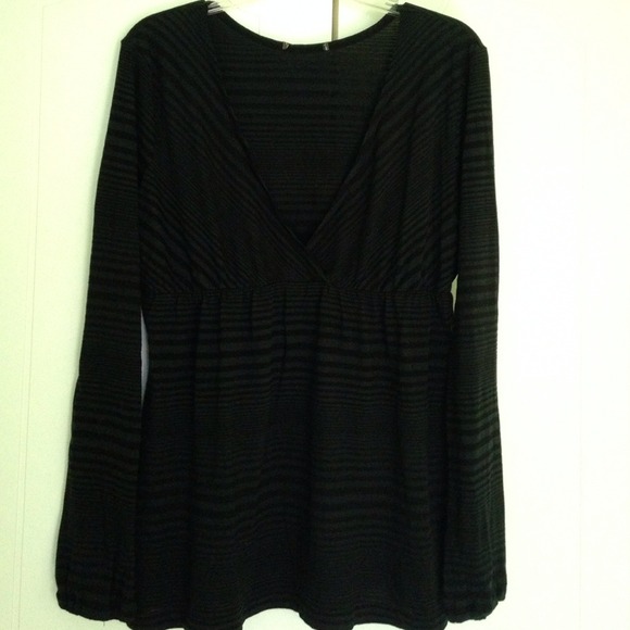 🎄SOLD🎄 Black with Black Stripes