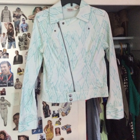 ⚡️FLASH SALE⚡️ BRAND NEW Patterned Jean Jacket