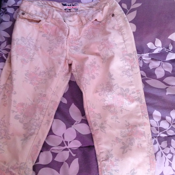Rose skinny jeans