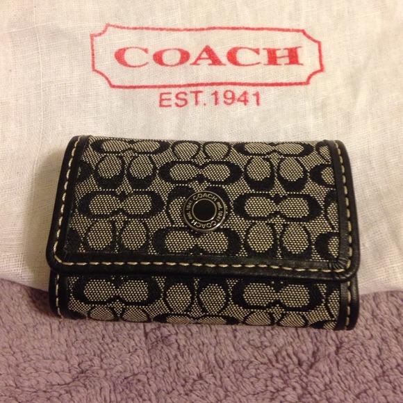 Coach Contact Case