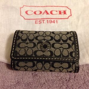 Coach Contact Case