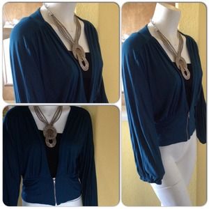 ❌SOLD✔️✔️Teal top 🐬Ⓜ️