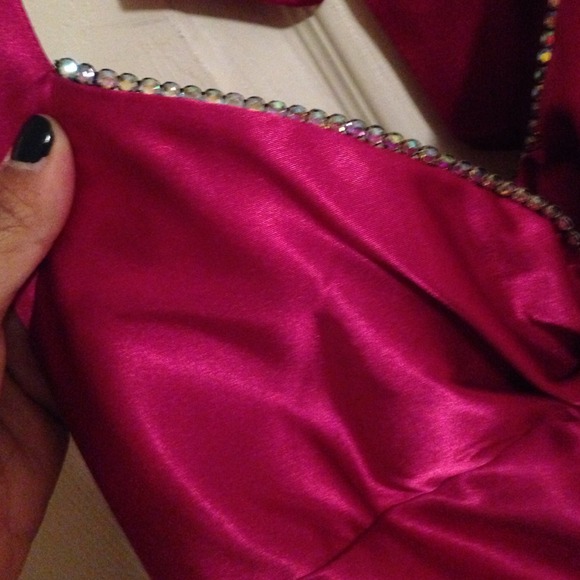 Dress - Picture 2 of 3