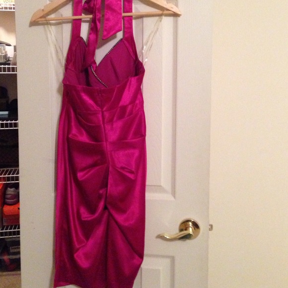 Dress - Picture 3 of 3