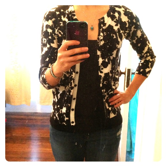 Banana Republic floral print cardigan
