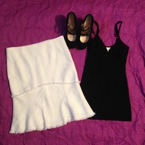 White House Black Market White Skirt Sz 8
