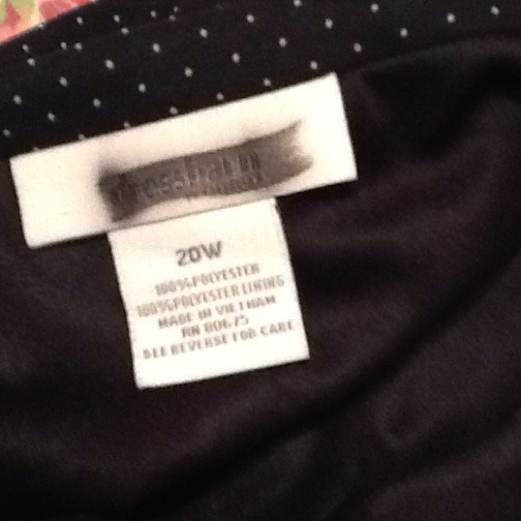 Plus size bundle - Picture 3 of 4