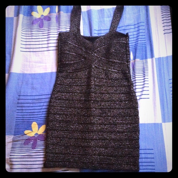 🚫TRADED🚫Fashionable Black Sparkling Party Dress