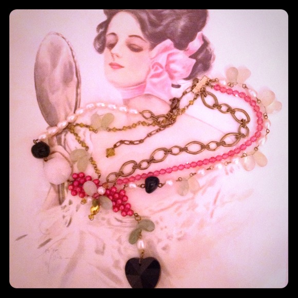 Statement necklace...