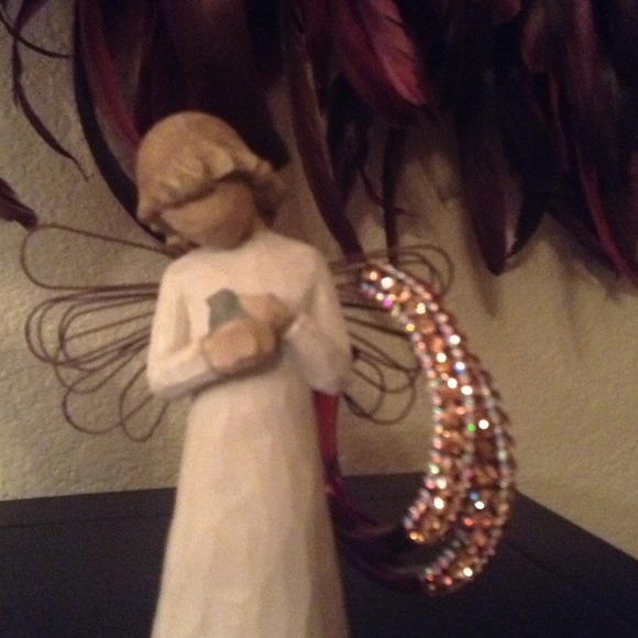 PIERCED EARRINGS IN GOLD, BROWN, & IRRIDESCENT. - Picture 3 of 4