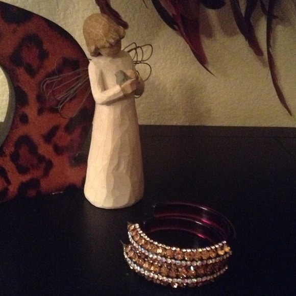 PIERCED EARRINGS IN GOLD, BROWN, & IRRIDESCENT. - Picture 4 of 4