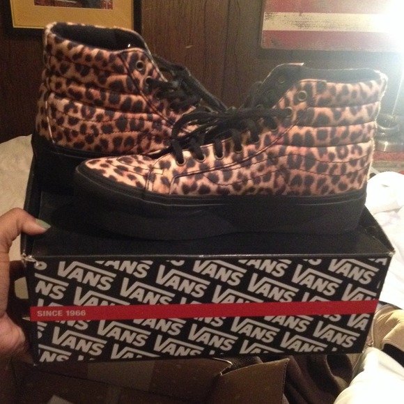 🚨SOLD🚨 TO @mirimbella Leopard print