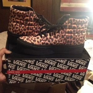 🚨SOLD🚨 TO @mirimbella Leopard print