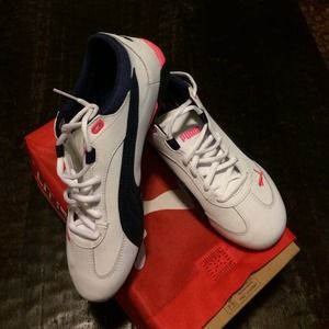 Bundled w/pink blouse and hm dress-Pumas