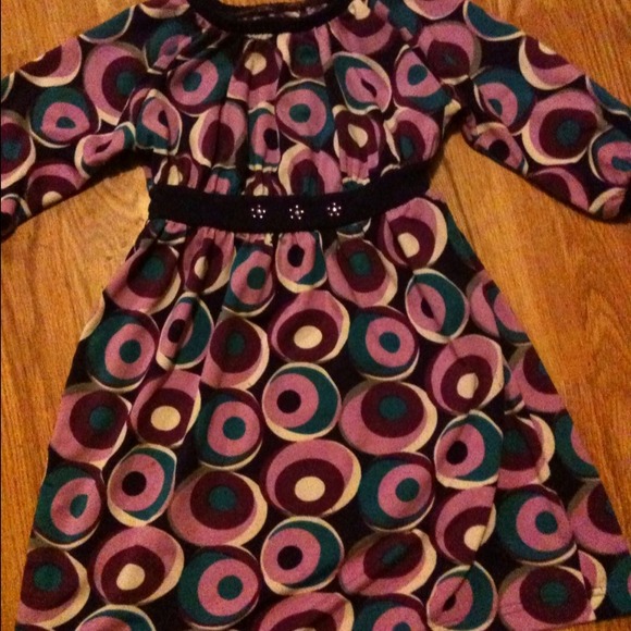 Girl's dress